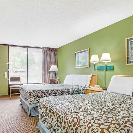 Days Inn By Wyndham Bradenton - Near The Gulf Ngoại thất bức ảnh