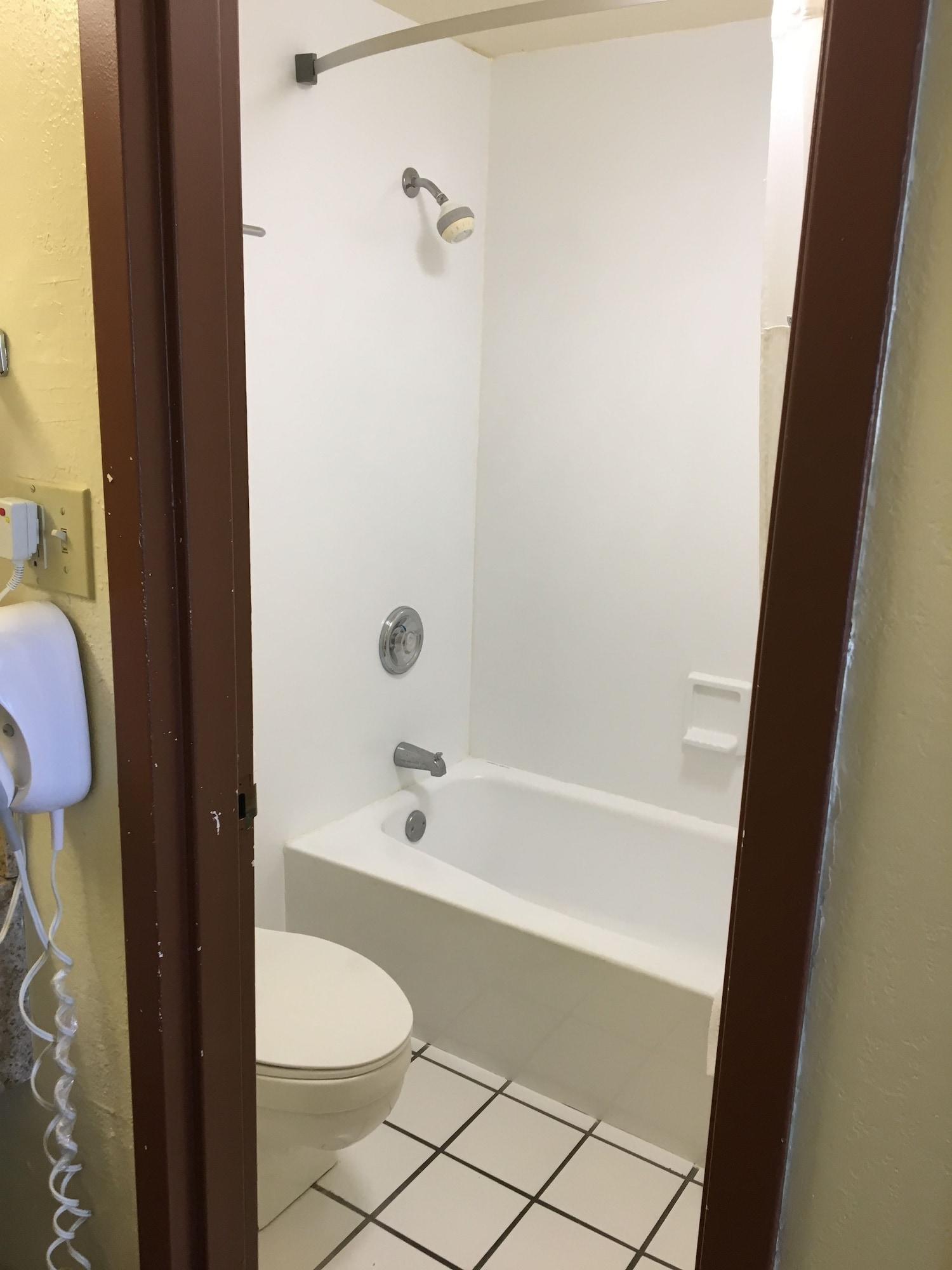 Days Inn By Wyndham Bradenton - Near The Gulf Ngoại thất bức ảnh