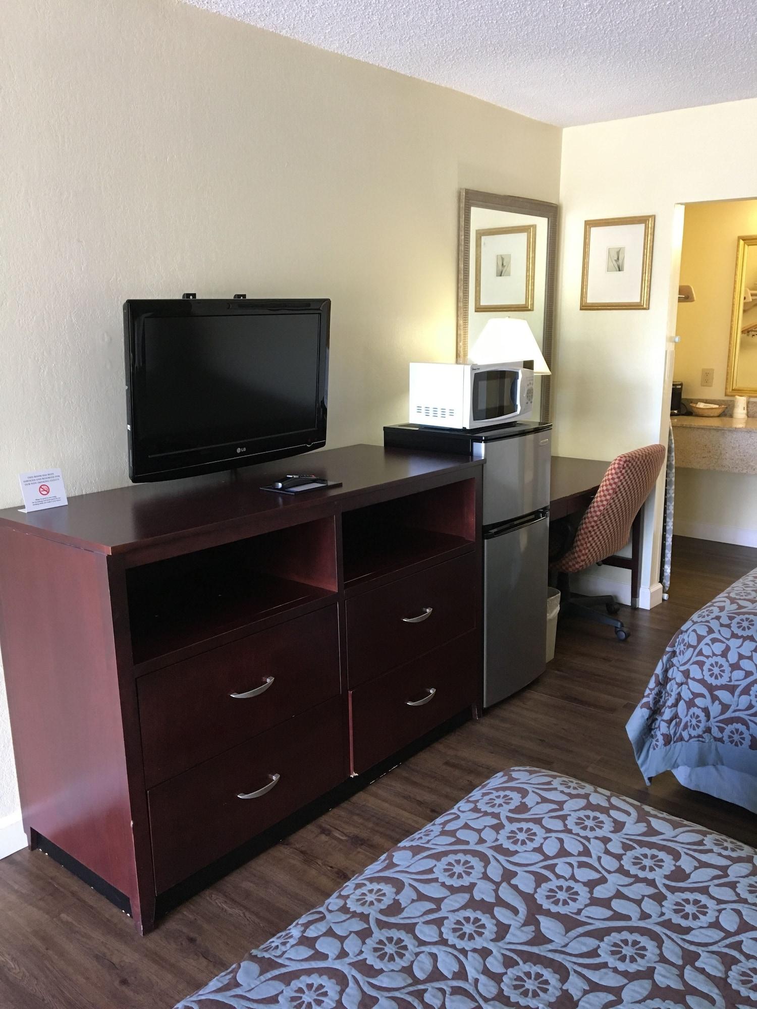 Days Inn By Wyndham Bradenton - Near The Gulf Ngoại thất bức ảnh