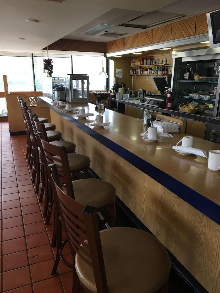 Days Inn By Wyndham Bradenton - Near The Gulf Ngoại thất bức ảnh