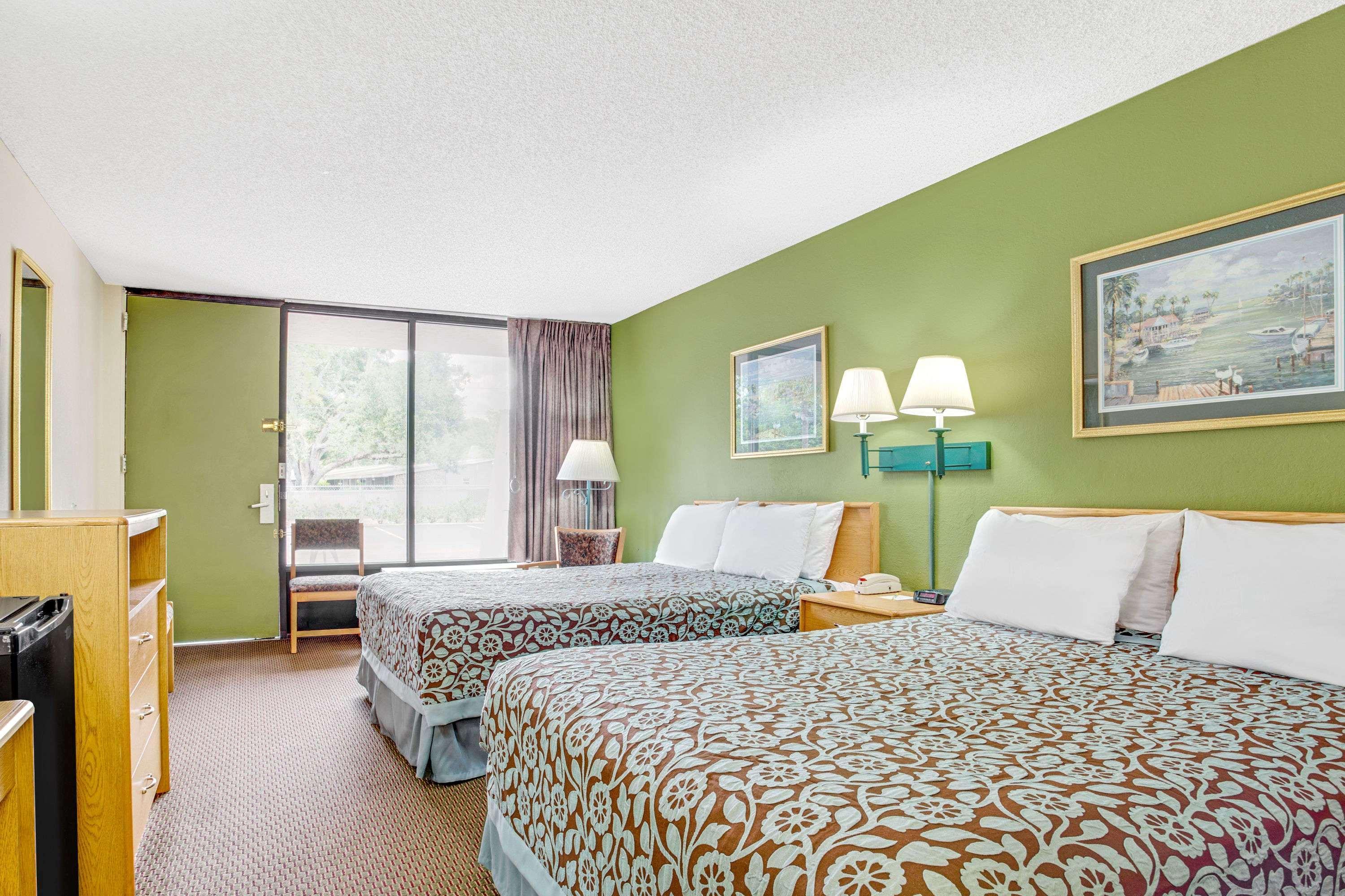 Days Inn By Wyndham Bradenton - Near The Gulf Ngoại thất bức ảnh
