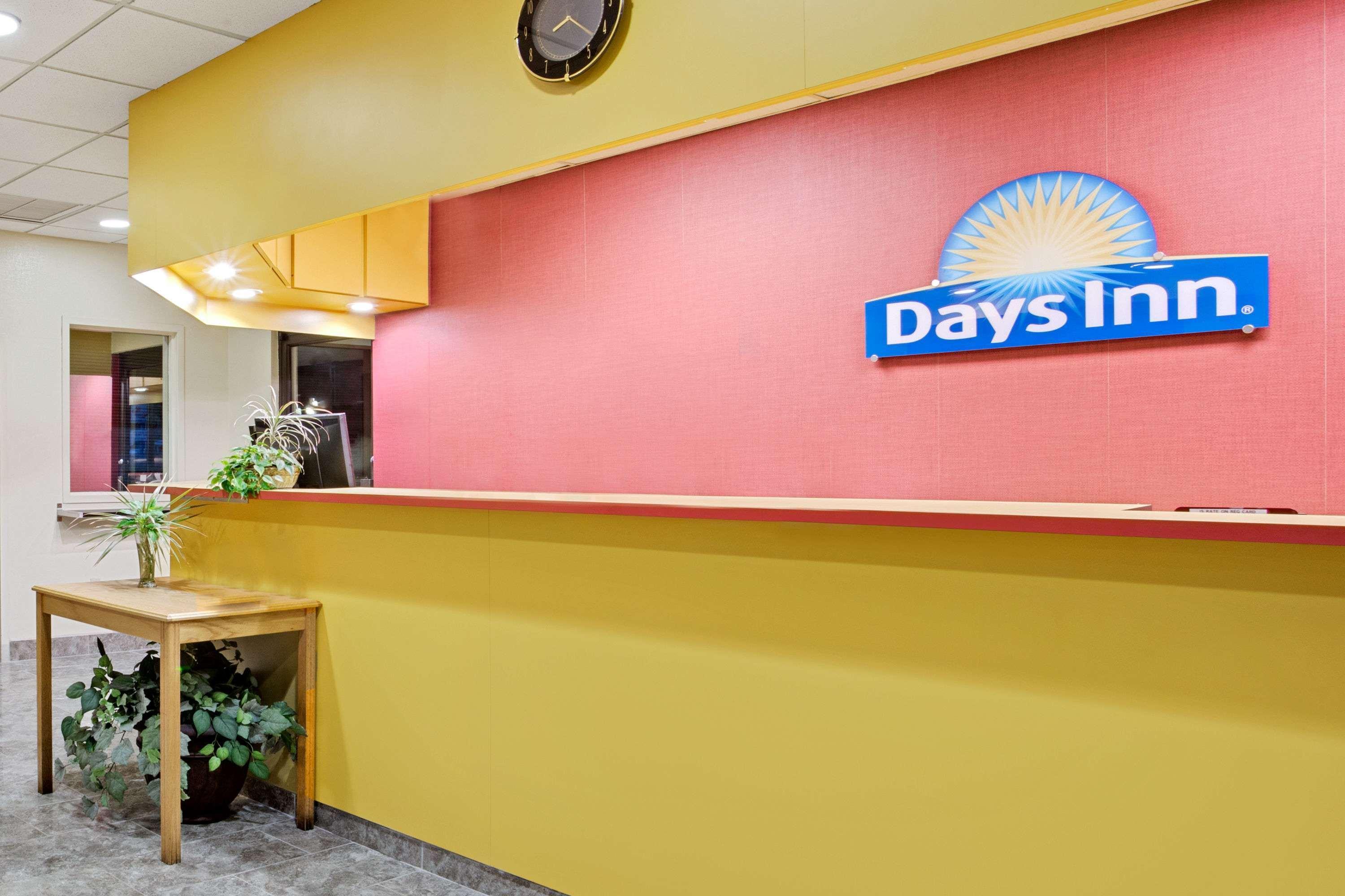 Days Inn By Wyndham Bradenton - Near The Gulf Ngoại thất bức ảnh