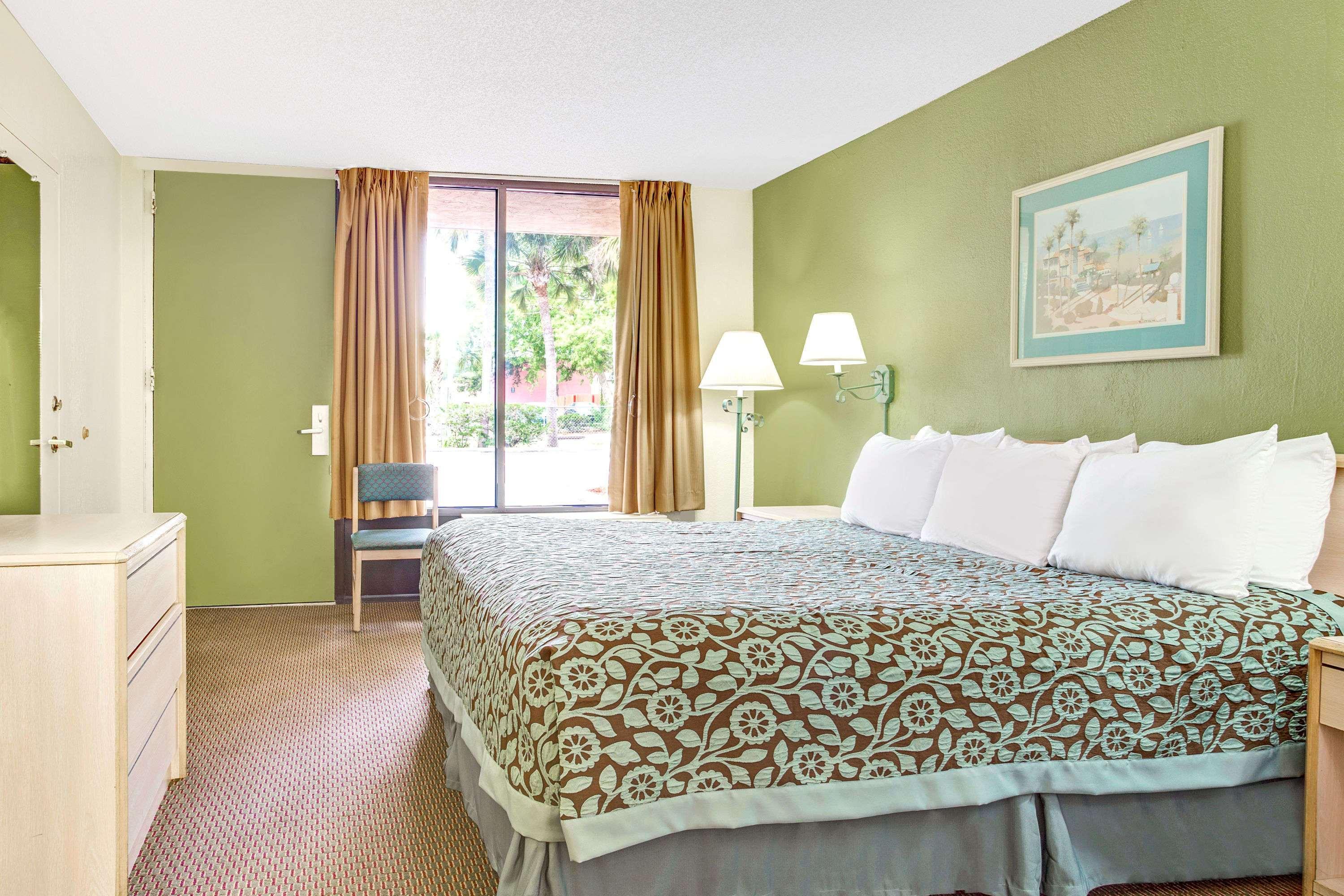 Days Inn By Wyndham Bradenton - Near The Gulf Ngoại thất bức ảnh