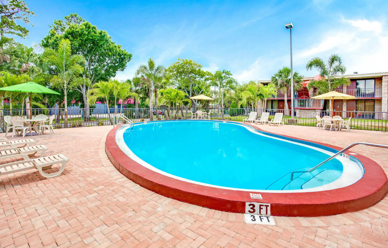 Days Inn By Wyndham Bradenton - Near The Gulf Ngoại thất bức ảnh